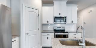725 Prairie View Drive - 1 Gallery 9