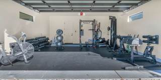 Rates Vary: $19,995 - $34,995 Gallery 34