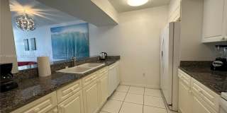 17275 COLLINS AV Gallery 4