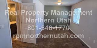 Lovely 2 Bedroom Townhome in Harrisville Available!! Gallery 18