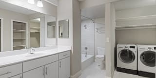 Crystal Plaza Apartments Gallery 37