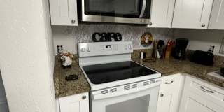 1051 Forrest Nelson Boulevard Gallery 11