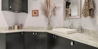 4225 N 21st Street Gallery 21