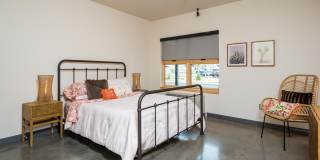 Sunshine Apartments Gallery 22