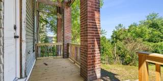 4 bed 1 bath - all updated, central air, laundry Gallery 24