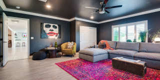 1321 7th Street Gallery 25