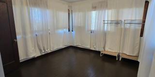 Beautiful Upgraded Single Story Home Gallery 14