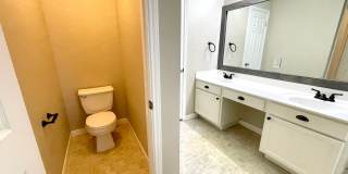 Charming 3-Bedroom Oasis in Round Rock Charming 3-Bedroom Oasis in Round Rock Gallery 15
