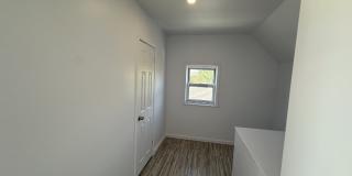 7 Hill Street - 2nd Floor Gallery 14