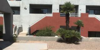 Effortless Central Tucson Living: 2BR Gem with Water/ Sewer/ Trash Included Gallery 1
