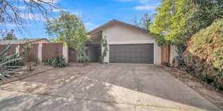 2200 Trails Ct Gallery 1