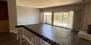 1725 Edgebrook Drive Gallery 4