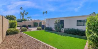 7629 N VIA DE LOS NINOS -- Gallery 25