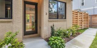 Stunning Salemtown Townhome With Fenced In Yard Stunning Salemtown Townhome With Fenced In Yard Gallery 32