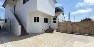 **5827 Eastbrook Ave Lakewood** Upstairs 1 bedroom 1 bath !! 2 weeks free OAC !! Gallery 16