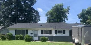 Beautiful 5 Bedroom 2 Bath Home in Pembroke Manor Beautiful 5 Bedroom 2 Bath Home in Pembroke Manor Gallery 1