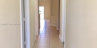 3323 NE 11th Dr Gallery 2