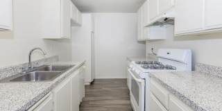 Tamarack Woods Apartment Homes Gallery 25