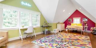 6 Searles Road Gallery 31