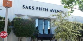 7285 SW 90th St Gallery 7