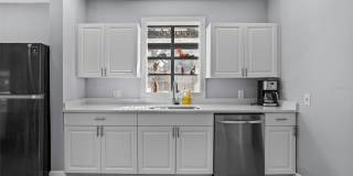 1571 S MYRTLE AVENUE Gallery 10