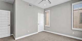 28 Ebb Tide Gallery 30