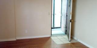2 bed, Great location off Havana and Exposition with lots of amenities such as club house and washer/dryer in complex and Cherry Creek Schools. Gallery 3
