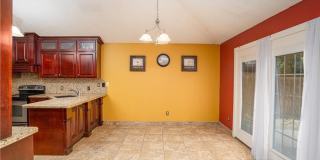1801 Crown Pointe Boulevard Gallery 9