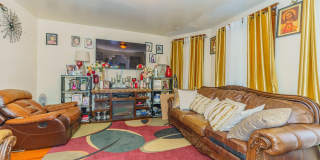 792 Washington Avenue Gallery 2