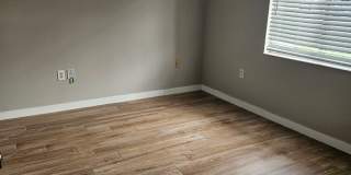 UCF Remodeled Duplex Gallery 21