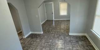 Fully Renovated 2/1 Single Family House Available for Immediate Rent! Gallery 9