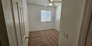 73432 Friendy Avenue Gallery 37