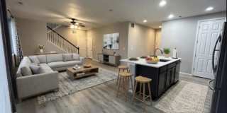 Luxury Living in Colorado Springs - NEW Home Luxury Living in Colorado Springs - NEW Home Gallery 3