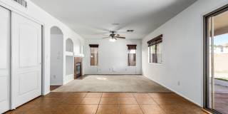 4629 E AUGUSTA Avenue Gallery 16
