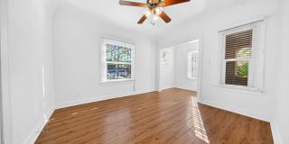 5225 De Longpre Ave. Gallery 12