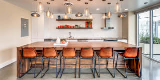 Mark on 8th Gallery 18