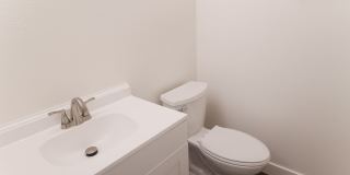 Downstairs 2-Bedroom Condo in Banning--55+ Gated Community! Gallery 17