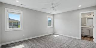 Luxury New Construction Townhome with Attached 2 Car Garage! Gallery 16