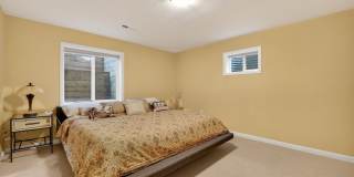 Spacious 5BR House in Longmont Gallery 32