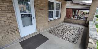 *Spacious & Updated 3BD/1BA Single-Family Home Available in Brookline* Gallery 3