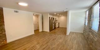 Andrews Court Gallery 100