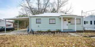 216 Pine Street Gallery 1