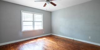 1119 Regent Street Southwest - B Gallery 3