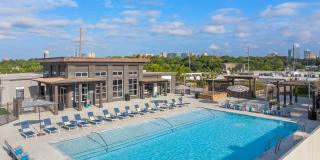 Peninsula at Buckhead Gallery 24