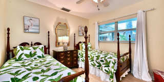 129 Alhambra Place, West Palm Beach, FL 33405 Gallery 17
