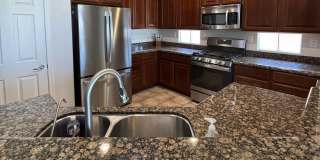 41520 N RIVER BEND Court Gallery 8
