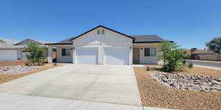 871 Baseline Dr "O" Gallery 1