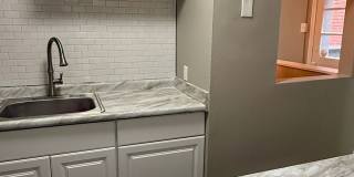 3 bedroom apartment by UC campus! Gallery 16