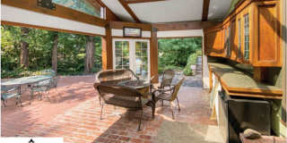 Garfield House: Furnished, Large private lot across from Golf Course $300 Utility Fee Gallery 1