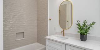 302 West 38th Street Gallery 20